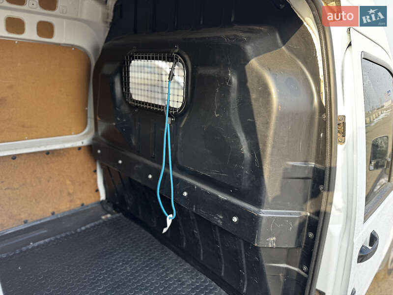 Вантажний фургон Ford Transit Connect 2012 в Черкасах фото 8 Вантажний фургон Ford Transit Connect 2012 в Черкасах