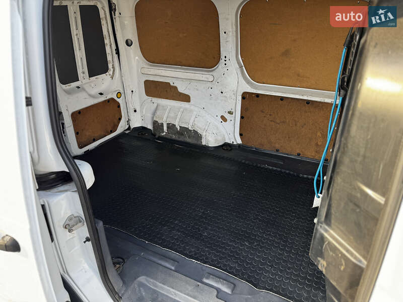 Вантажний фургон Ford Transit Connect 2012 в Черкасах фото 7 Вантажний фургон Ford Transit Connect 2012 в Черкасах