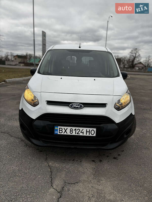Минивэн Ford Transit Connect 2015 в Нетешине