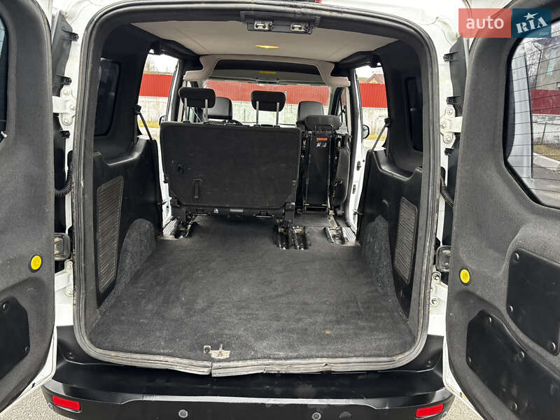 Минивэн Ford Transit Connect 2015 в Нетешине