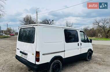 Минивэн Ford Transit Connect 2002 в 