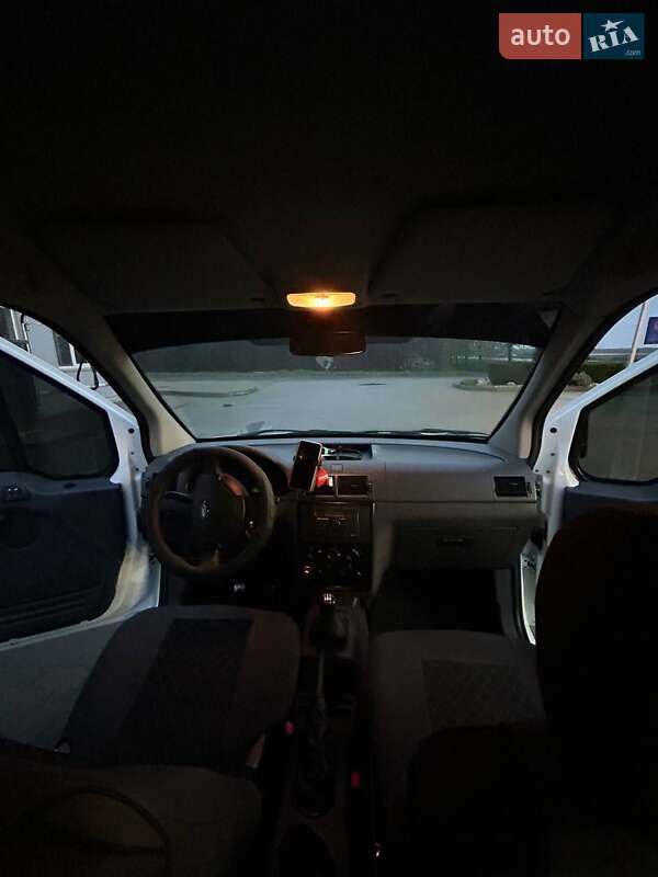 Минивэн Ford Transit Connect 2007 в Мукачево