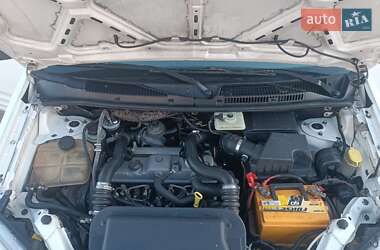 Грузопассажирский фургон Ford Transit Connect 2003 в 