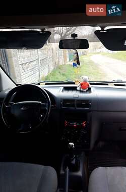 Мінівен Ford Transit Connect 2008 в 