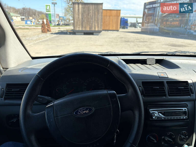 Вантажний фургон Ford Transit Connect 2003 в Києві фото 11 Вантажний фургон Ford Transit Connect 2003 в Києві