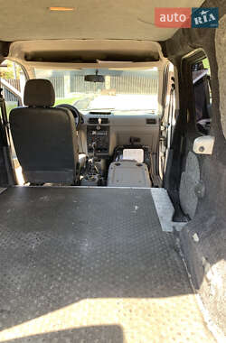 Вантажний фургон Ford Transit Connect 2003 в 