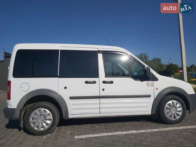 Минивэн Ford Transit Connect 2008 в Черновцах