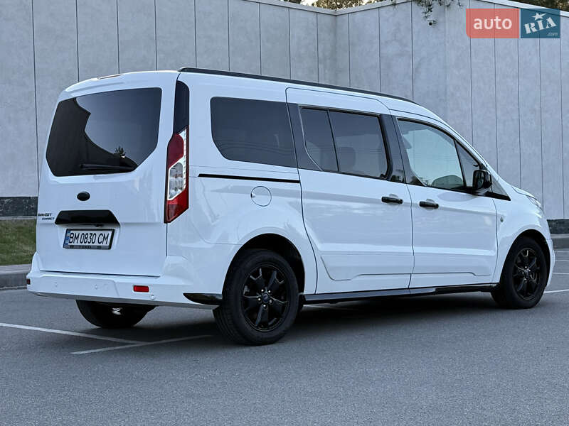 Минивэн Ford Transit Connect 2016 в Киеве
