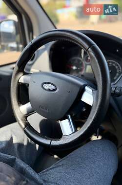 Грузовой фургон Ford Transit Connect 2012 в 