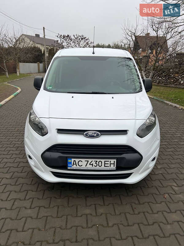 Вантажний фургон Ford Transit Connect 2015 в Луцьку