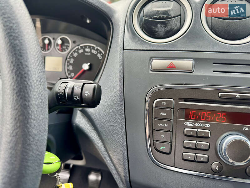 Грузовой фургон Ford Transit Connect 2013 в Одессе