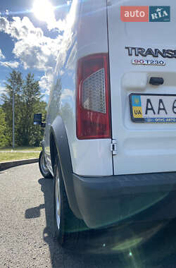 Вантажний фургон Ford Transit Connect 2013 в 