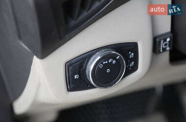 Минивэн Ford Transit Connect 2014 в 