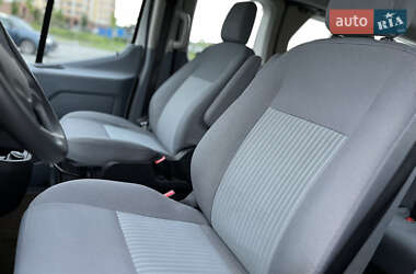 Минивэн Ford Transit Connect 2017 в 