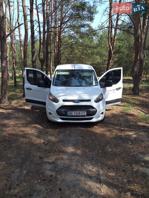 Вантажний фургон Ford Transit Connect 2015 в 