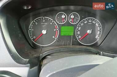Грузовой фургон Ford Transit Connect 2010 в 