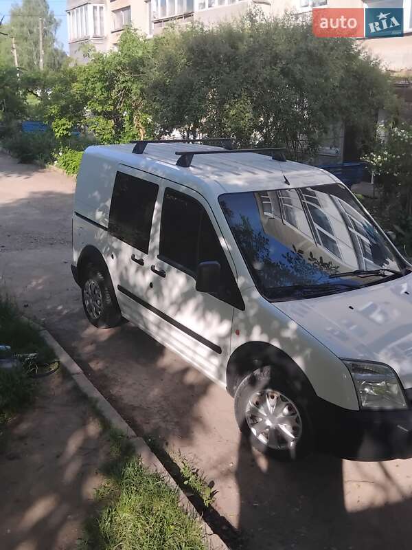 Мінівен Ford Transit Connect 2003 в Заліщиках