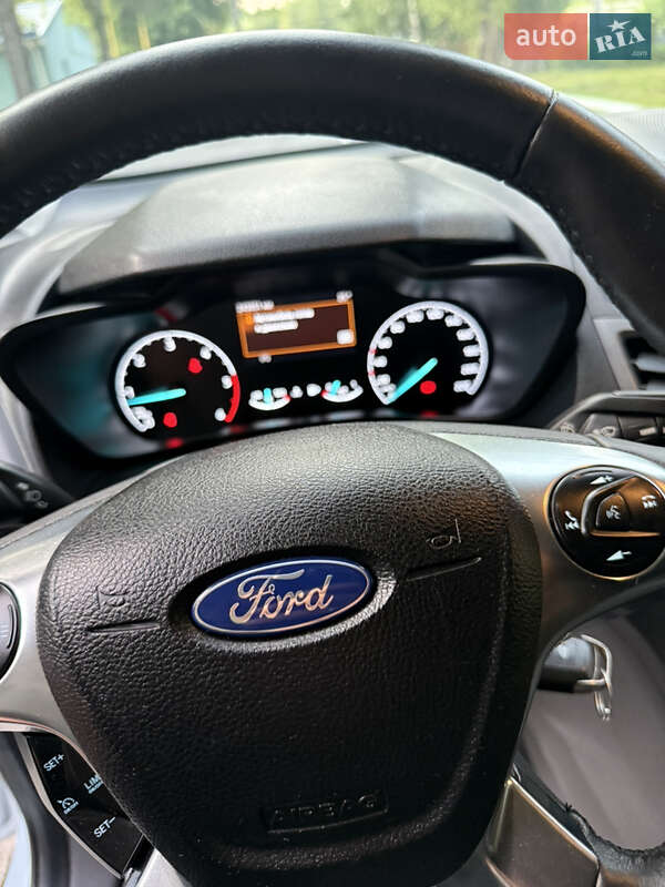 Минивэн Ford Transit Connect 2018 в Ровно фото 19 Минивэн Ford Transit Connect 2018 в Ровно