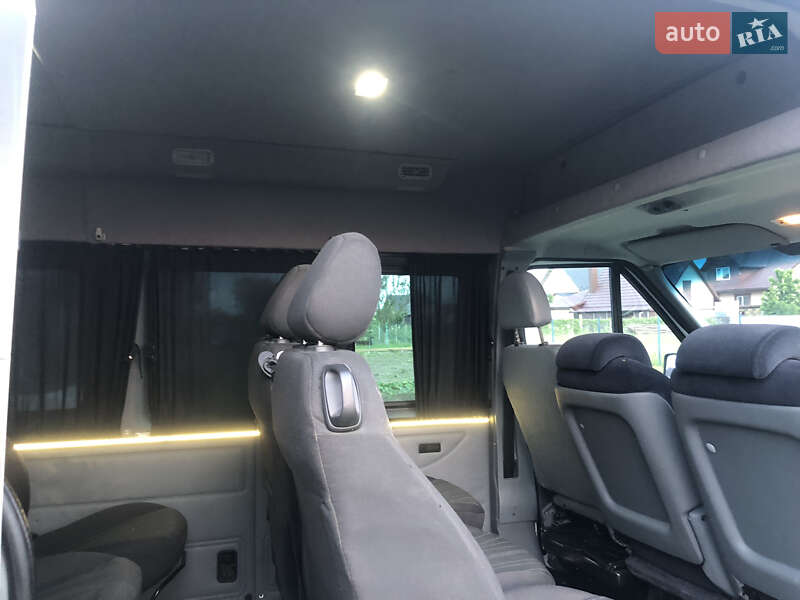 Мінівен Ford Transit Connect 2013 в Рівному