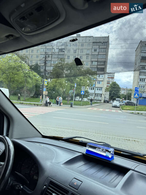 Мінівен Ford Transit Connect 2009 в Чернівцях фото 26 Мінівен Ford Transit Connect 2009 в Чернівцях