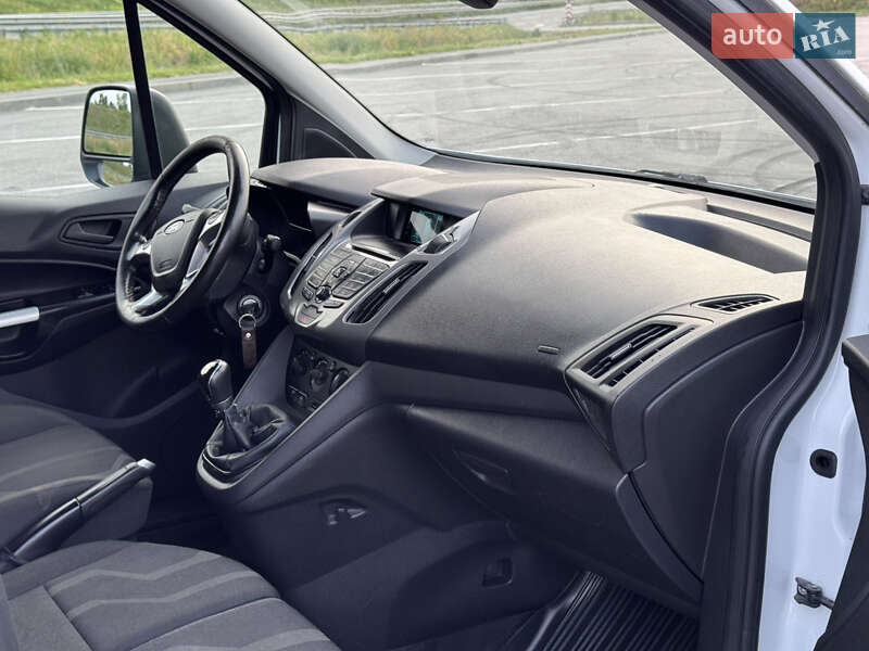 Грузовой фургон Ford Transit Connect 2017 в Полтаве