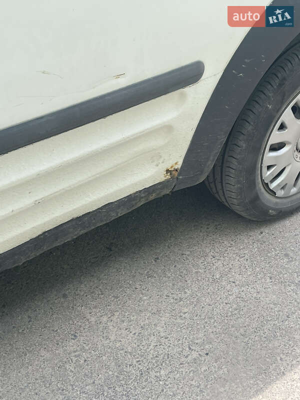 Мінівен Ford Transit Connect 2004 в Стрию