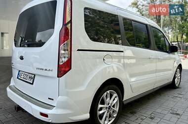Минивэн Ford Transit Connect 2016 в 