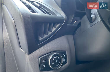 Грузовой фургон Ford Transit Connect 2015 в 