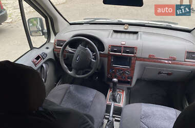 Мінівен Ford Transit Connect 2006 в 