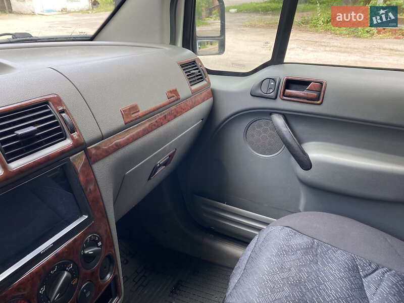 Минивэн Ford Transit Connect 2006 в Умани