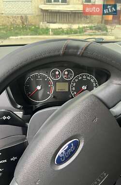 Грузовой фургон Ford Transit Connect 2010 в 