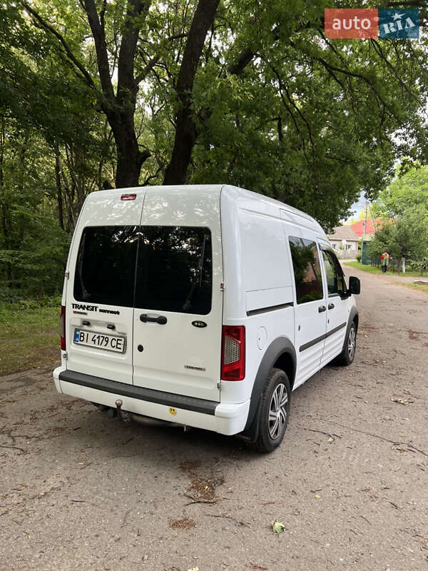 Вантажний фургон Ford Transit Connect 2012 в Лубнах
