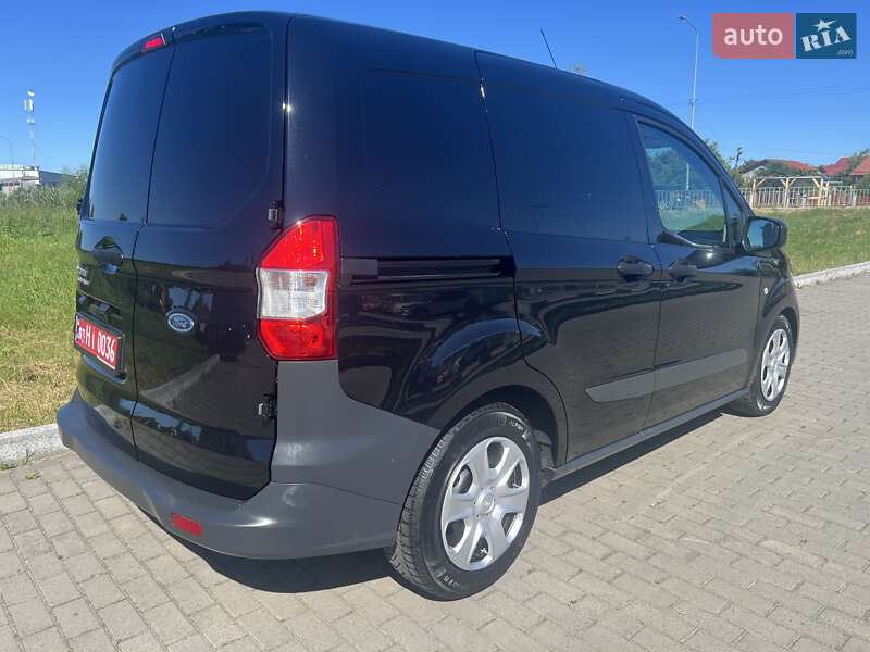 Вантажний фургон Ford Transit Connect 2022 в Львові