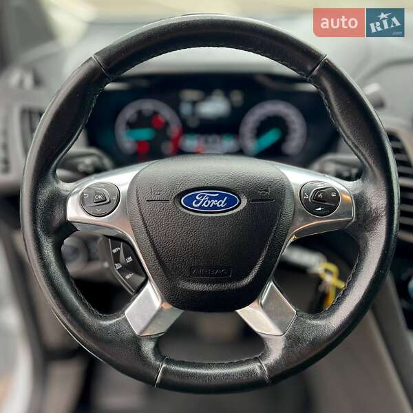 Вантажний фургон Ford Transit Connect 2018 в Києві