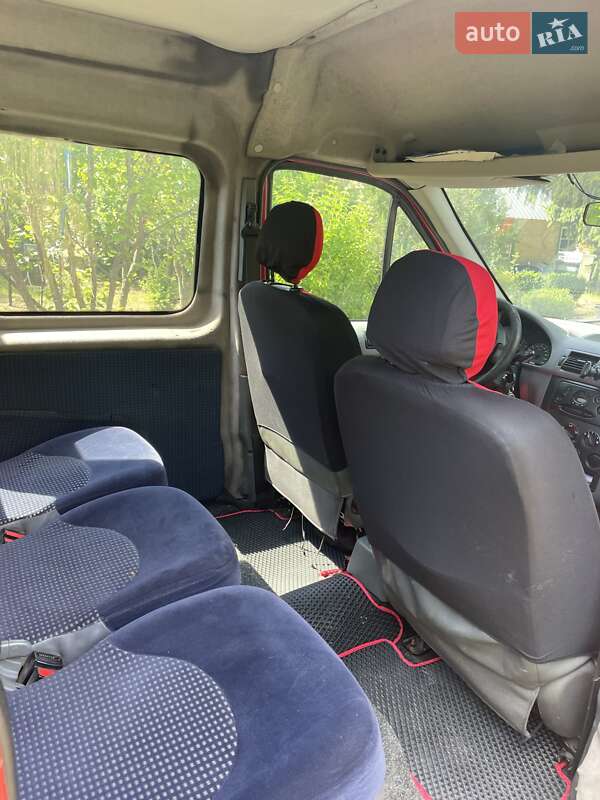 Мінівен Ford Transit Connect 2004 в Києві