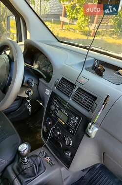 Минивэн Ford Transit Connect 2003 в 