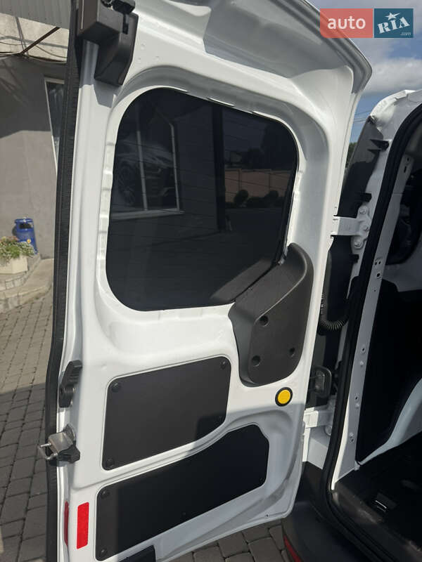 Мінівен Ford Transit Connect 2018 в Хмельницькому