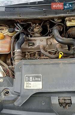 Грузовой фургон Ford Transit Connect 2003 в 