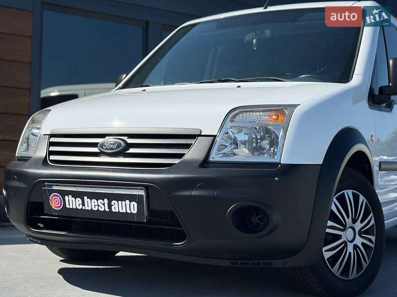 Грузовой фургон Ford Transit Connect 2009 в Ровно