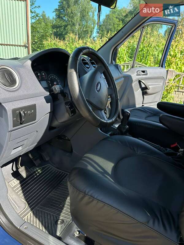 Мінівен Ford Transit Connect 2011 в Камені-Каширському
