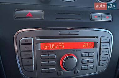 Вантажний фургон Ford Transit Connect 2010 в 