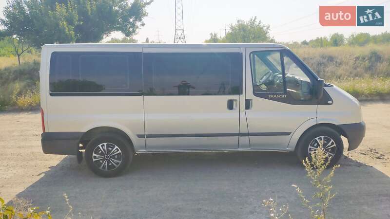 Мінівен Ford Transit Connect 2010 в Дніпрі