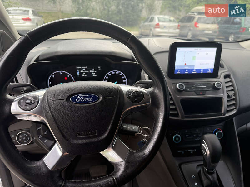 Грузовой фургон Ford Transit Connect 2019 в Буче
