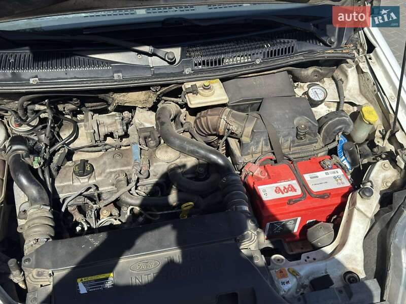 Минивэн Ford Transit Connect 2010 в Каменец-Подольском