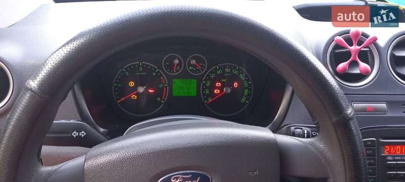 Грузовой фургон Ford Transit Connect 2012 в Вижнице фото 3 Грузовой фургон Ford Transit Connect 2012 в Вижнице