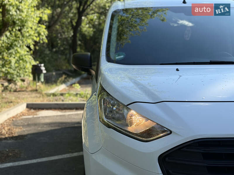Грузовой фургон Ford Transit Connect 2018 в Черкассах