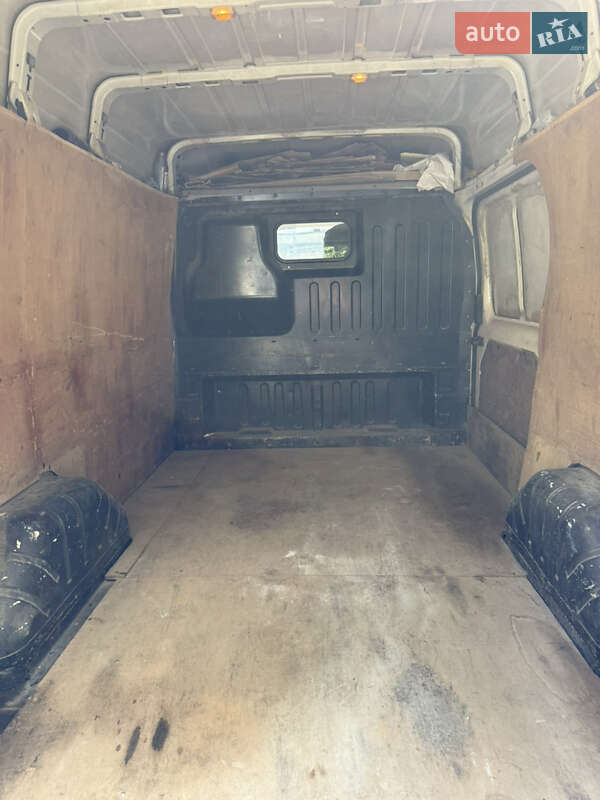 Грузовой фургон Ford Transit Connect 2004 в Надворной