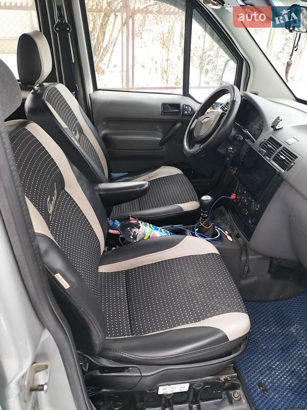 Минивэн Ford Transit Connect 2003 в Ивано-Франковске фото 7 Минивэн Ford Transit Connect 2003 в Ивано-Франковске