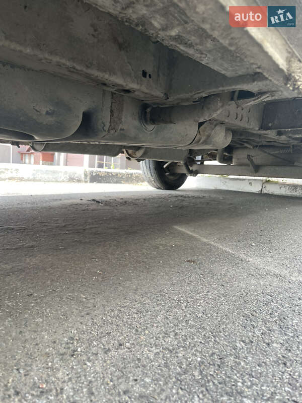 Минивэн Ford Transit Connect 2004 в Киеве