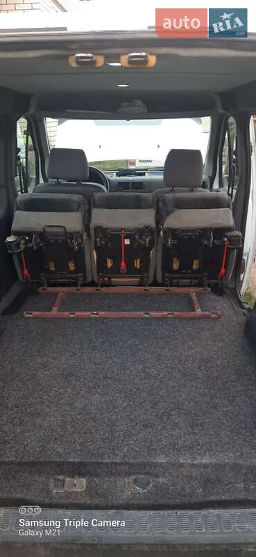 Мінівен Ford Transit Connect 2007 в Іллінцях